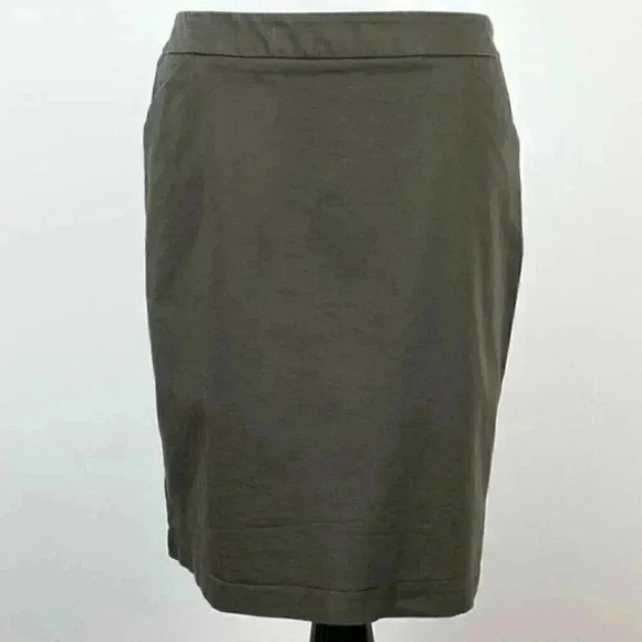 New York and Co. stretch skirt size 6 taupe pencil - Picture 2 of 9